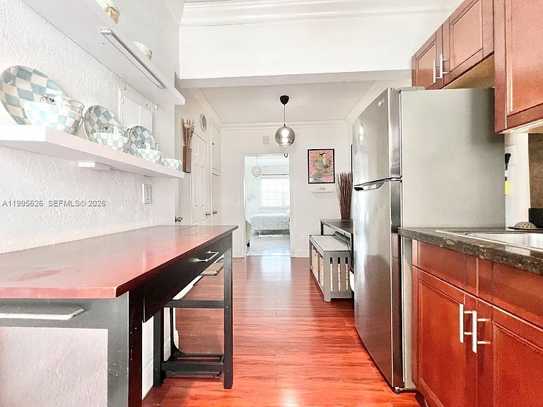 330 74th St #5 — Photo 15