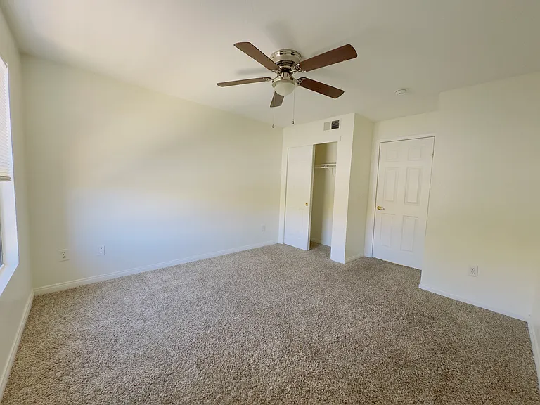 231 W Horizon Ridge Pkwy #927 — Photo 22
