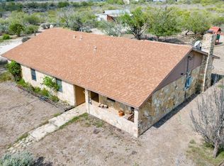 209 Boot Hill Trl, Del Rio, TX 78840