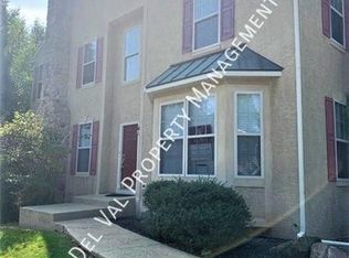 1 Abbott Ct, Eagleville, PA 19403