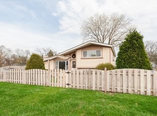 1341 N Fairfield Rd, Round Lake Beach, IL 60073