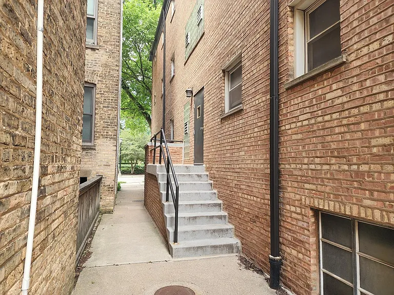 1318 Central St #1N — Photo 23