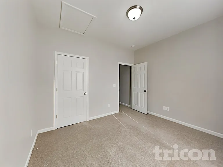 2897 Shady Lane Ave — Photo 12