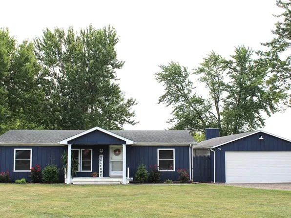 10 Chippewa Run, Pana, IL 62557