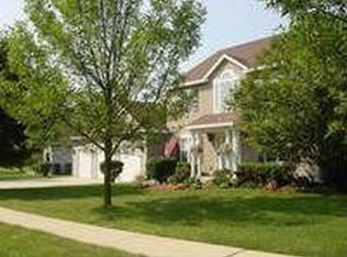 1384 Umbdenstock Rd, Elgin, IL 60123