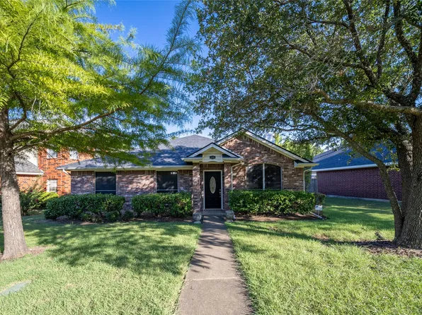 1800 Stewart St, Cedar Hill, TX 75104