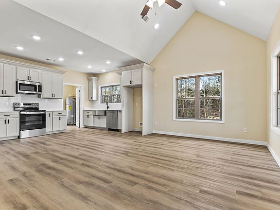 2nd image of 30 Jo Ritter Rd