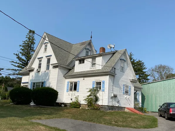 377 South St E APT 1, Raynham, MA 02767