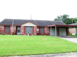 303 Harold Ln, Baytown, TX 77521