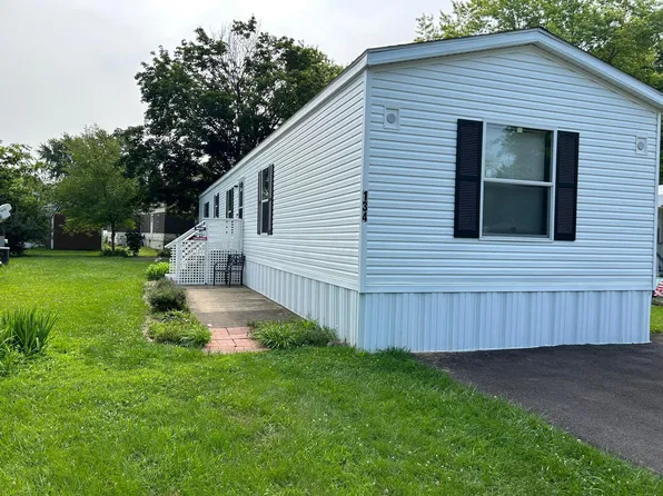 134 Tanglewood Ct, Ashville, OH 43103