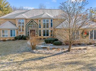7677 Summerfield Dr, Verona, WI 53593