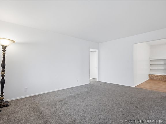4th image of 3204 S 128th East Ave