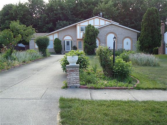 2nd image of 14168 Crystal Creek Dr
