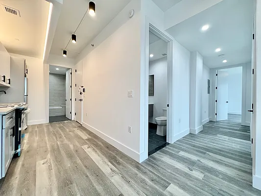Rented by MADEHOME | media 6