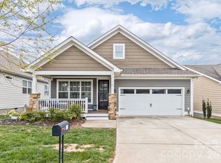 84 Rose Creek Rd, Leicester, NC 28748