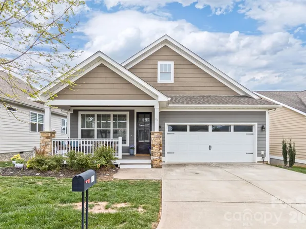 84 Rose Creek Rd, Leicester, NC 28748