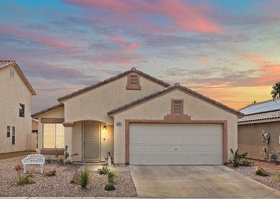 1st image of 929 Adobe Flat Dr