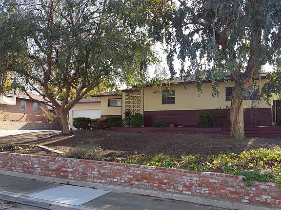2nd image of 2729 Scott Pl