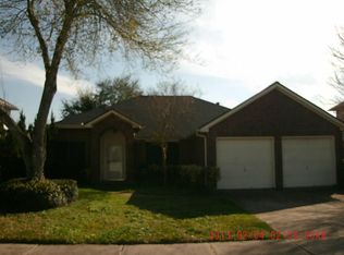8810 Venture Ln, La Porte, TX 77571