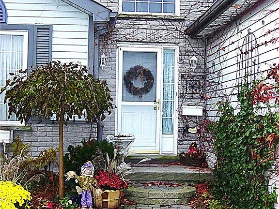 5th image of 663 Heathcliffe Pl