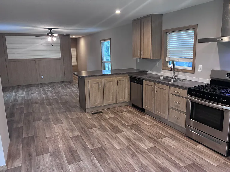 5535 Dysart Rd — Photo 70