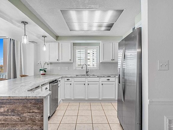 3rd image of 900 Gulf Shore Dr Unit 2051