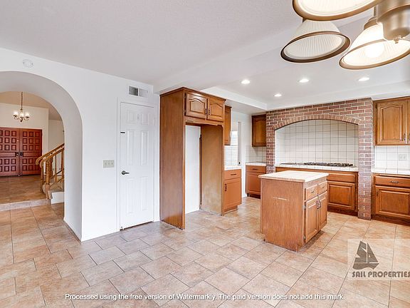 5th image of 24041 Jacana Cir