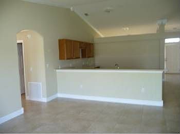 5th image of 601 Mercado Ct