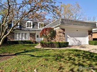 68 Pierce Rd, Highland Park, IL 60035