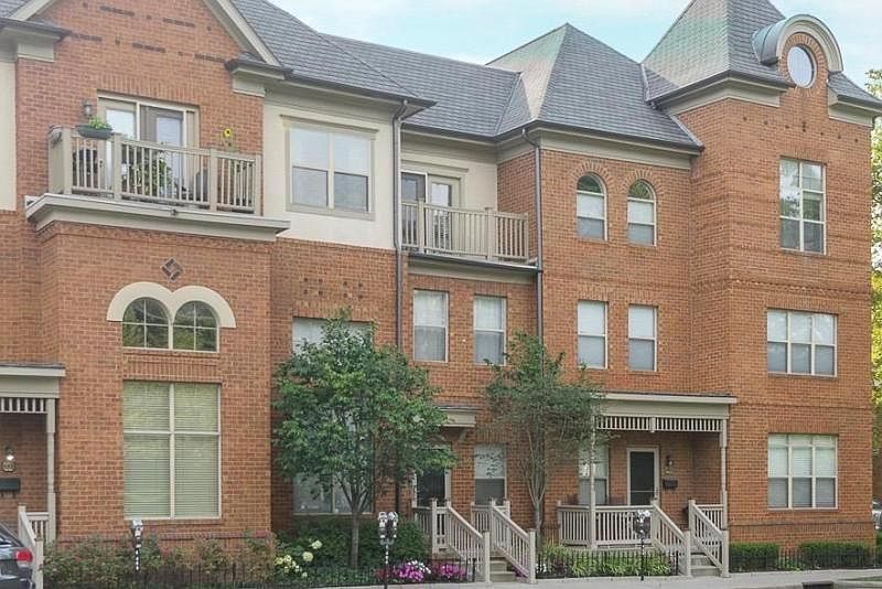 1st image of 54 W Lincoln St