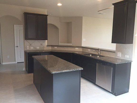 3rd image of 3008 Windy Vane Dr