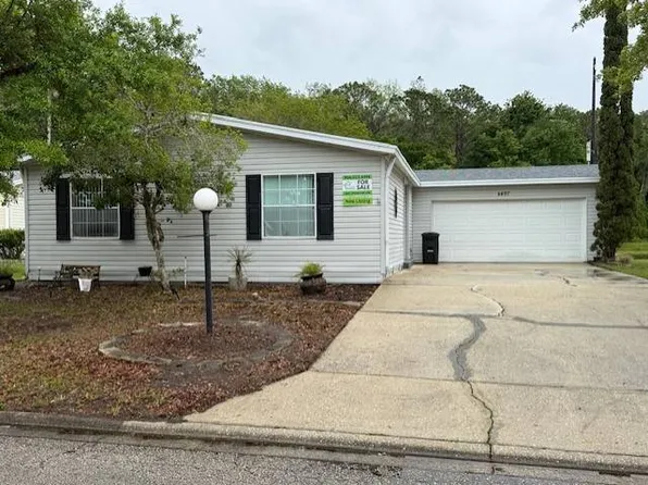 4497 Coquina Crossing Dr, Elkton, FL 32033