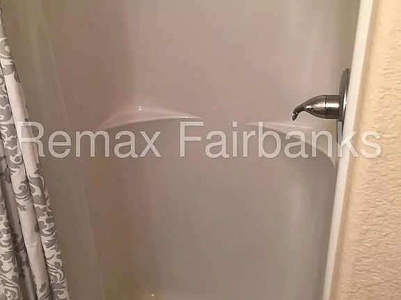 5th image of 1370 Giannas Ct #1