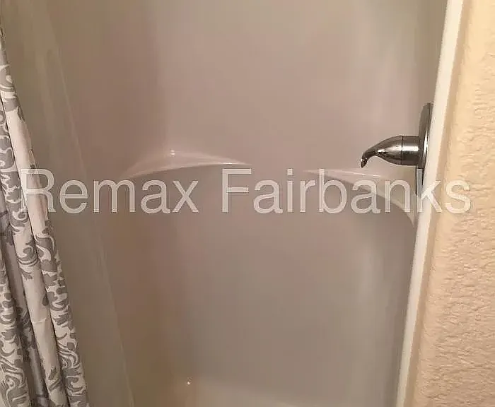 1370 Giannas Ct #1 — Photo 5