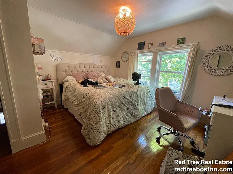 62 Newport St #1 — Photo 13