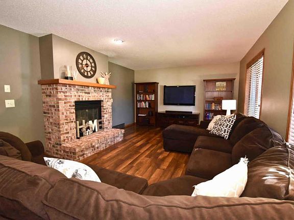 2nd image of 1490 48th Ave