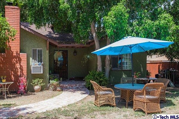 1st image of 10921 Odell Ave