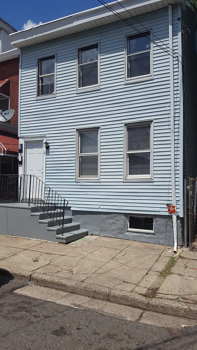18 Beakes St photo 1