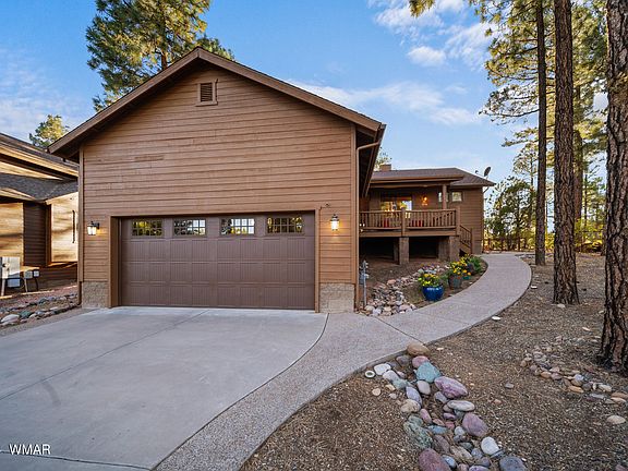 3rd image of 340 N Retreat Way