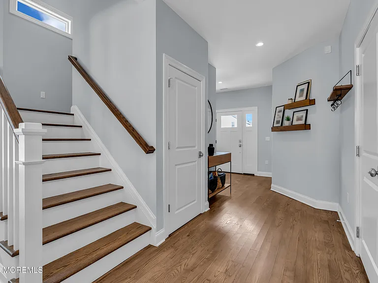 267 N 5th Ave — Photo 14