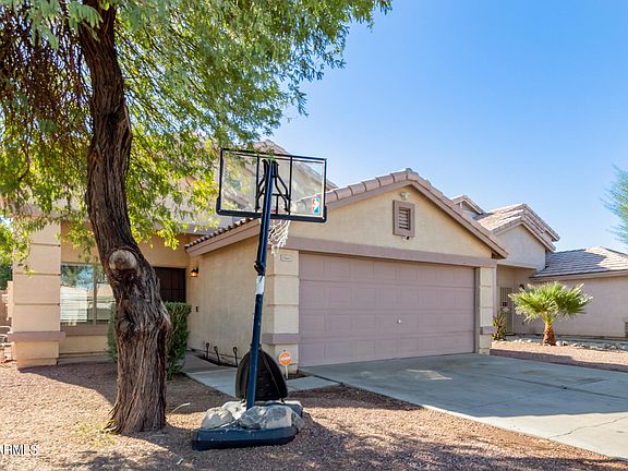 4th image of 10661 W POINSETTIA Drive