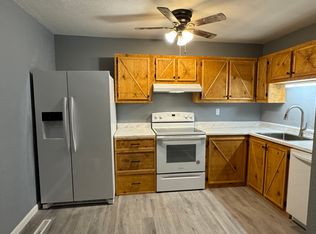 1716 Hampton S APT 4, Colorado Springs, CO 80906
