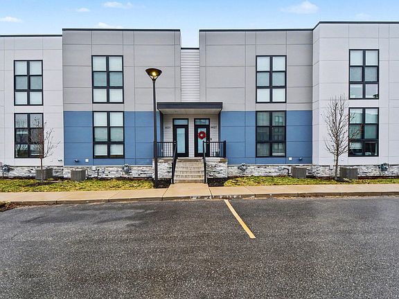2nd image of 6029 Port View Dr SE