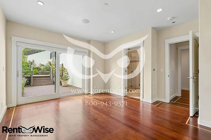 727 Moraga St — Photo 45