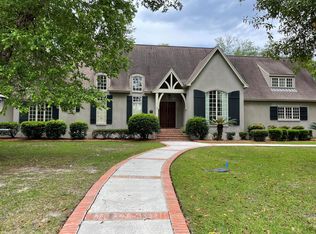 1200 Hampton Rd, Douglas, GA 31533