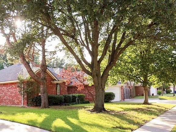 3rd image of 1217 Highcrest Dr