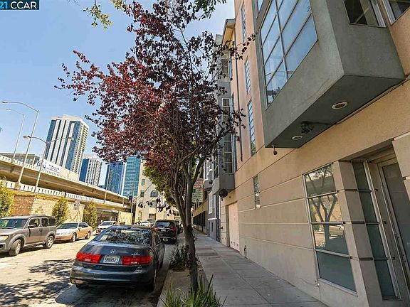 5th image of 21 Stillman St APT 2