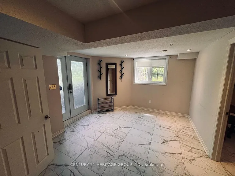 51 Apple Grove Ct #BSMNT — Photo 2