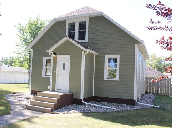 422 4th St S, Wyndmere, ND 58081