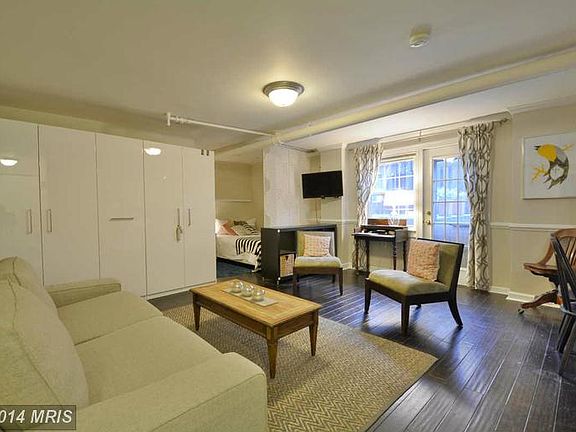 4th image of 3010 Wisconsin Ave NW APT B3